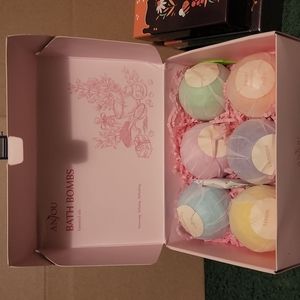 FLASH SALE!! Bath Bombs
